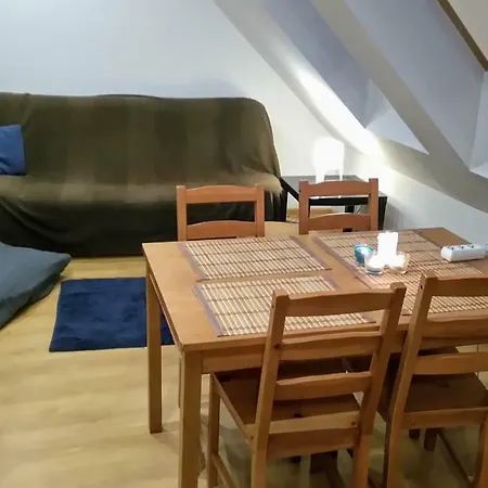 Mieszkanie Przy Glownym Alloggio in famiglia