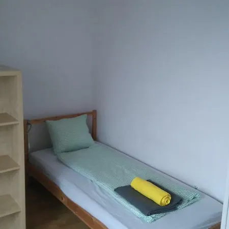 Alloggio in famiglia Mieszkanie Przy Glownym *